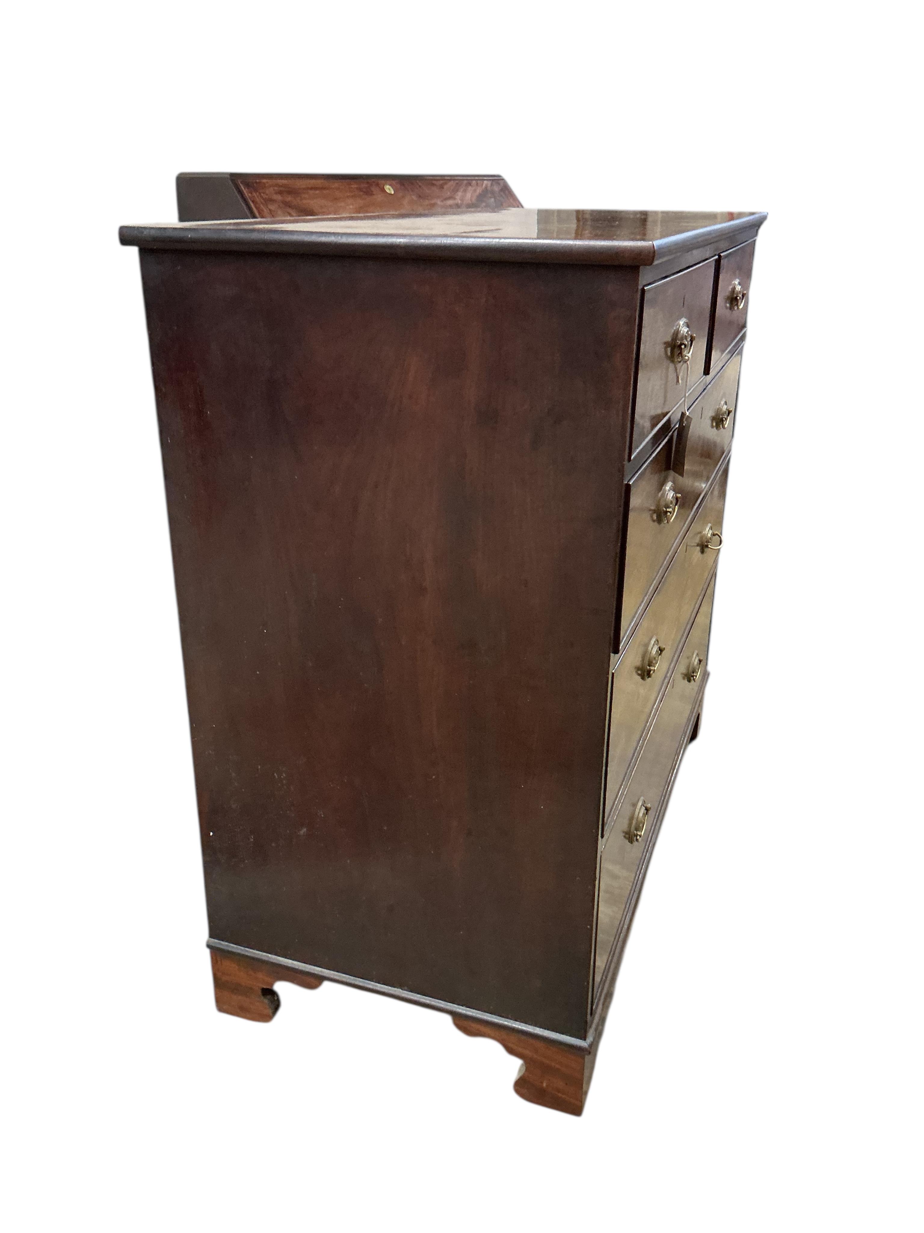 A George IV mahogany chest, width 109cm, depth 53cm, height 100cm